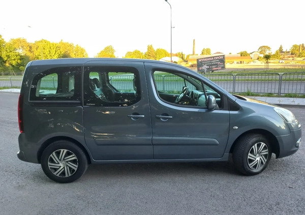 Citroen Berlingo cena 26900 przebieg: 220000, rok produkcji 2012 z Zamość małe 742